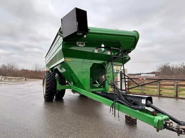 2011 J&M 1326 Chariot à Grain