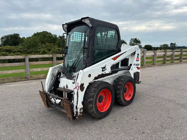 2019 Bobcat S450 chargeuse à direction à glissement