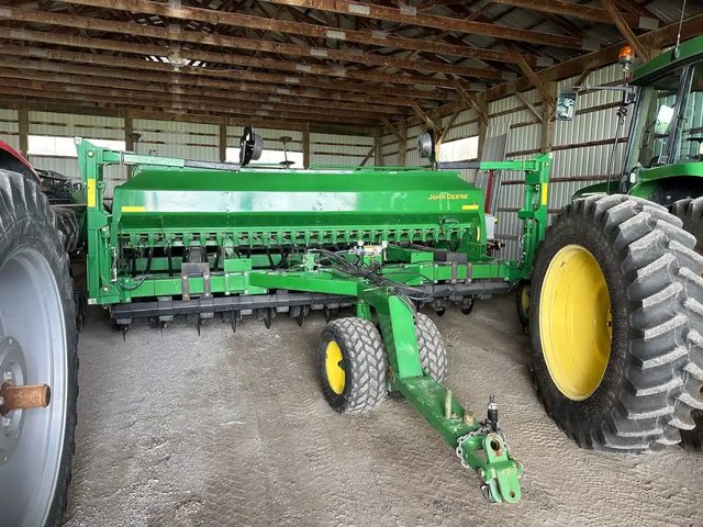 2012 John Deere 1590 Semoir