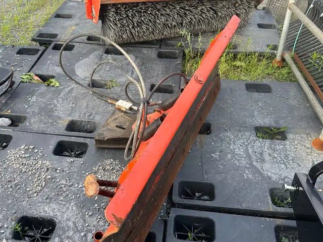 2015 Kubota B2763 Lame