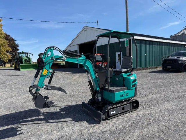 2027 CFG Industry QK16R Excavatrice