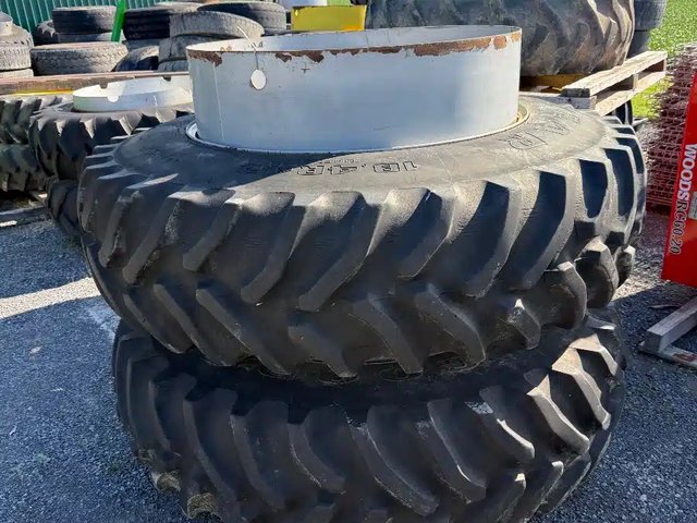 Goodyear 18.4R42 Roues double