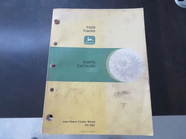 1972-1975 John Deere 7520 parts catolog pièces - neuves et usagées