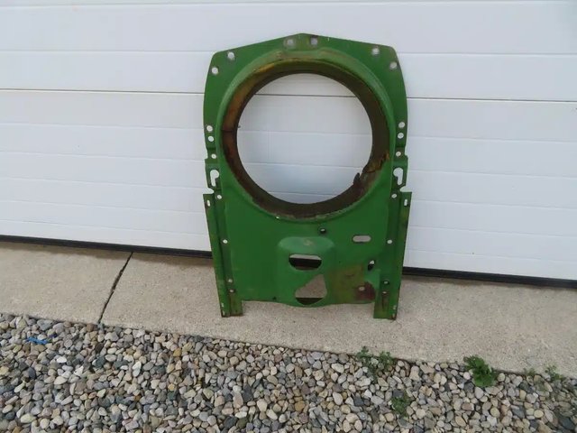 John Deere 145 pièces - neuves et usagées