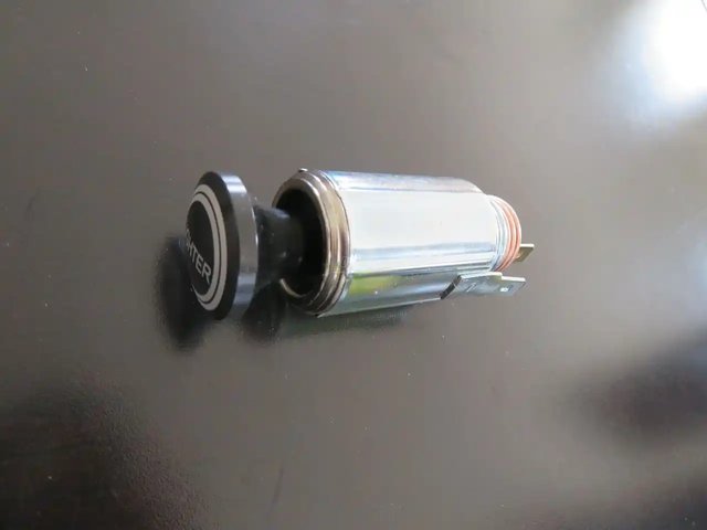 1961-1992 cigarette lighter Tracteur
