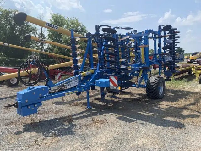 2021 Farmet TRITON 450PS Cultivateur