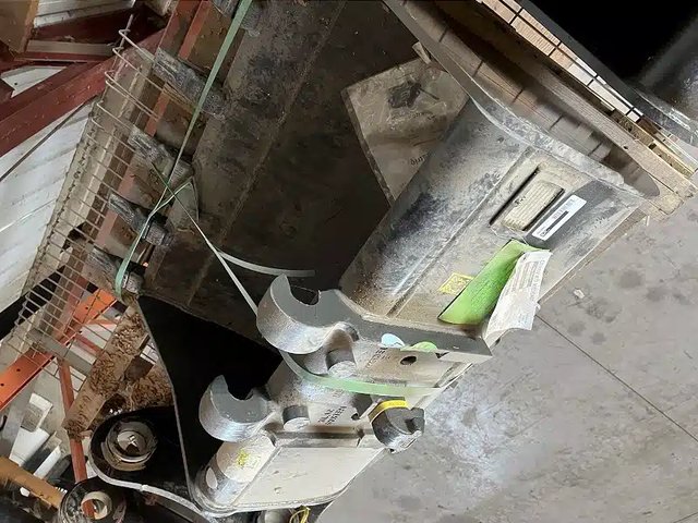 2023 Case 36" Godet (bucket)