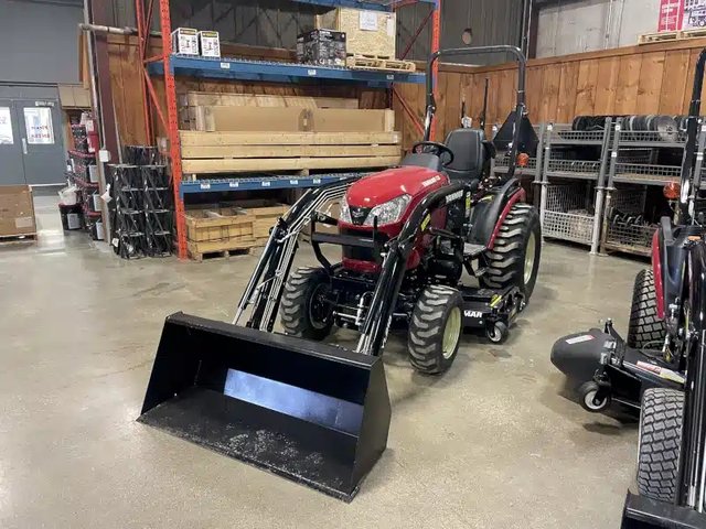 2025 Yanmar SA425 Tracteur