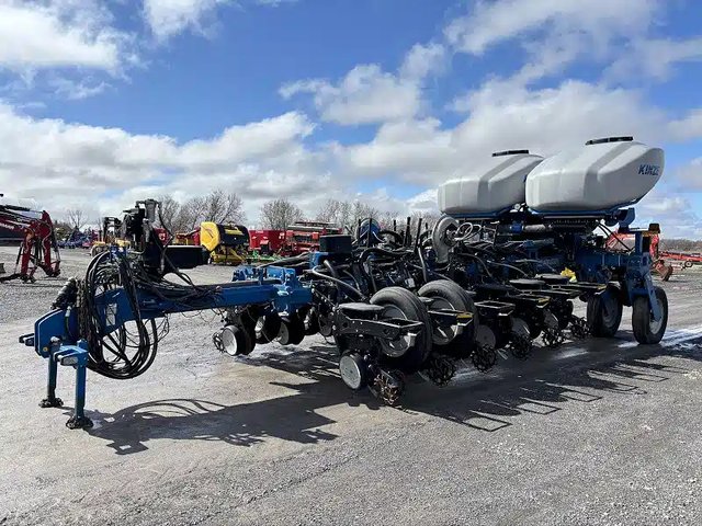 2014 Kinze 4900 Planteur