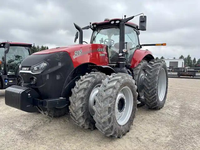 2026 Case IH MAGNUM 265 Tracteur