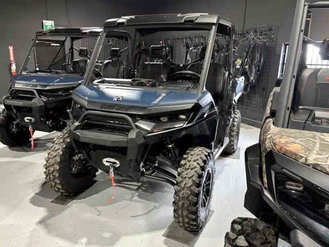 2026 Can-Am 8CTG Véhicule utilitaire