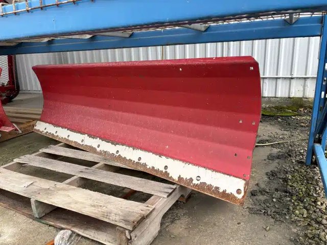 2022 Ventrac KD722 Lame