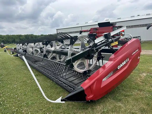 2025 MacDon FD235