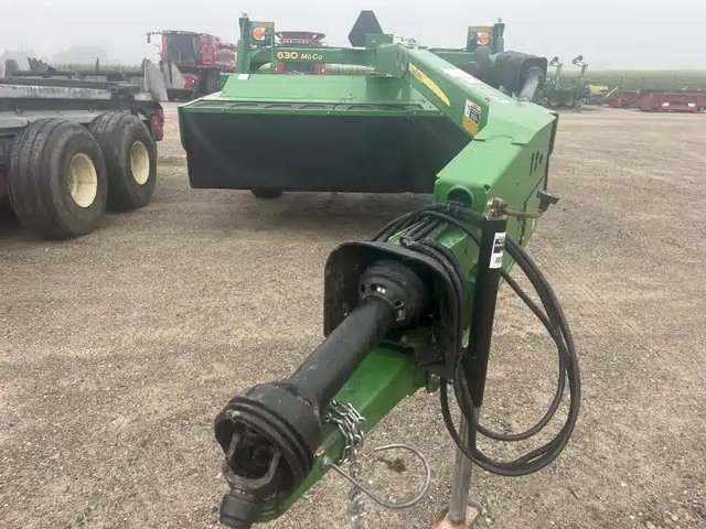 2018 John Deere 630 MOCO Faucheuse-conditionneuse