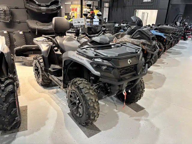 2026 Can-Am 1YTF VTT