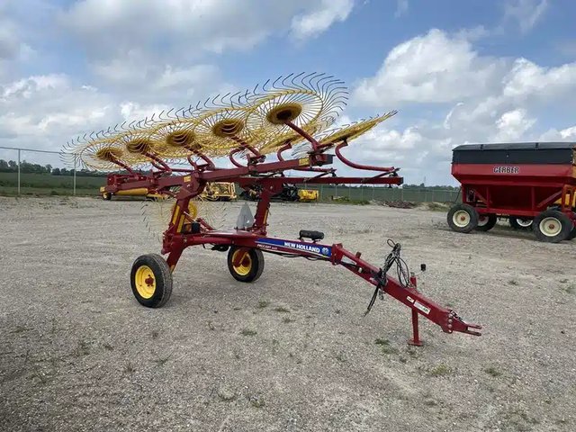 2021 New Holland PROCART 1022 râteau