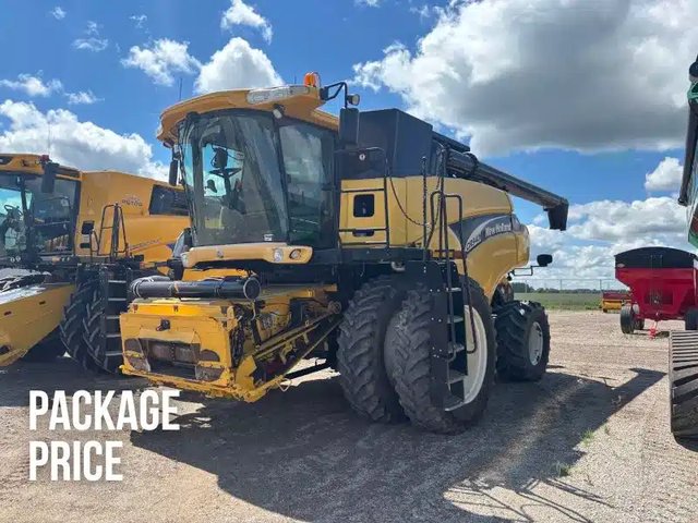 2005 New Holland CR940 Batteuse