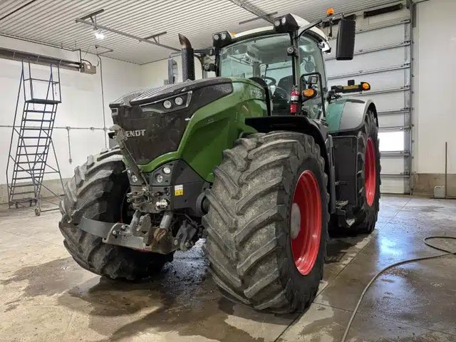 2017 Fendt 1038 VARIO Tracteur