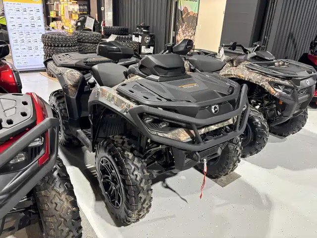 2026 Can-Am 4FTF VTT