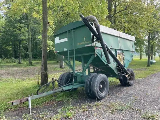 2005 RJ Equipment 500 Boîte de gravité