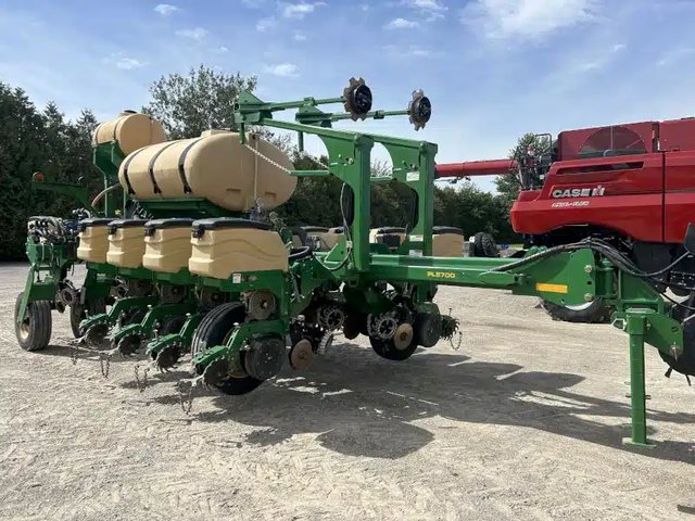 2019 Great Plains PL5700-1230 Planteur