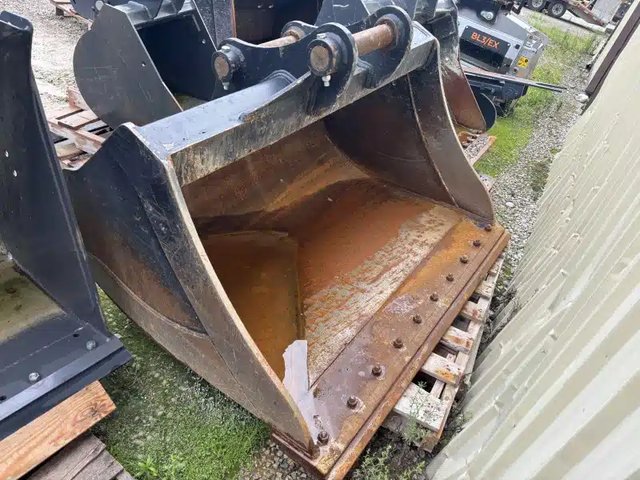 2026 60" Godet (bucket)