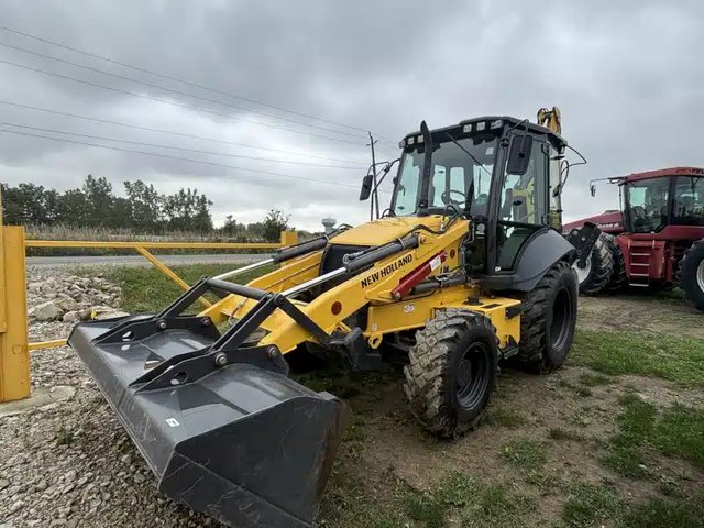 2022 New Holland B75D Rétrocaveuse