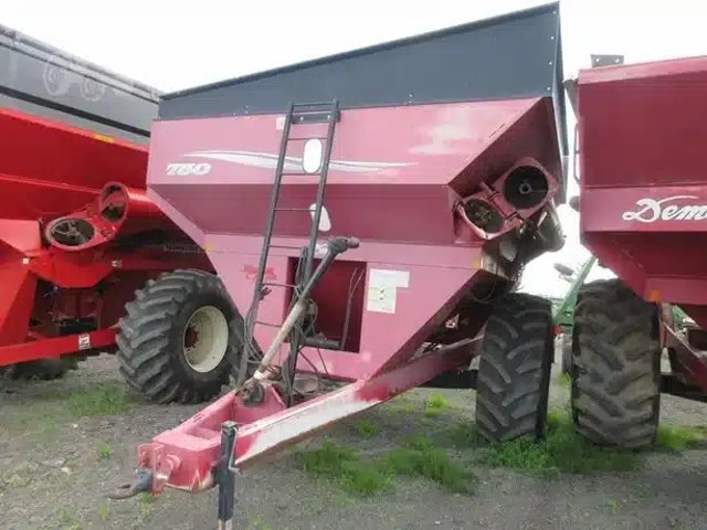 Demco 750 Chariot à Grain