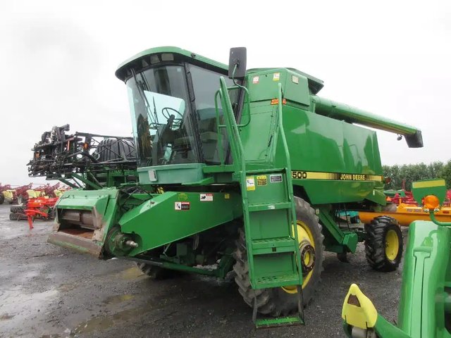 1993 John Deere 9500 Batteuse