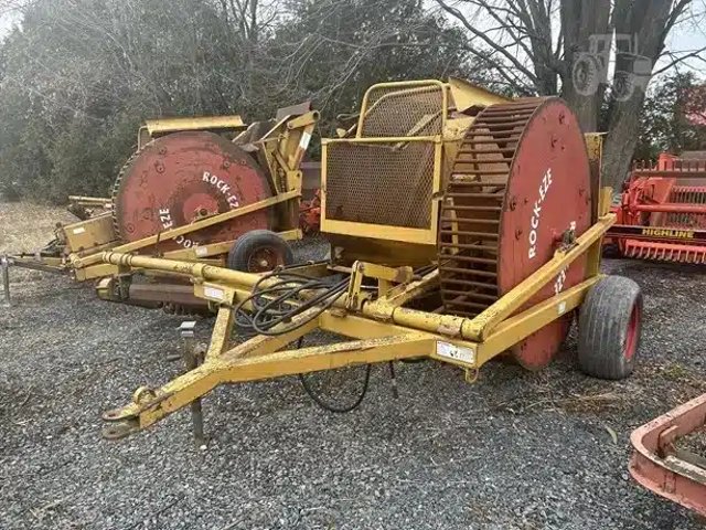 Haybuster H106 ramasseuse de pierres