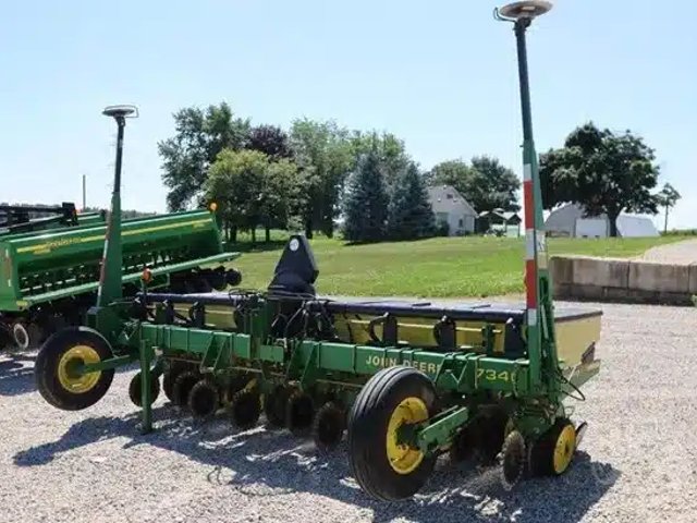 John Deere 7340 Planteur