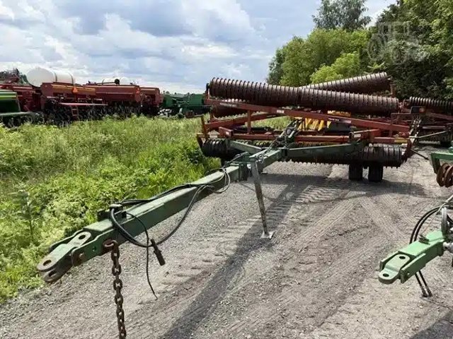 Brillion XXL 184 Rouleau émotteur'