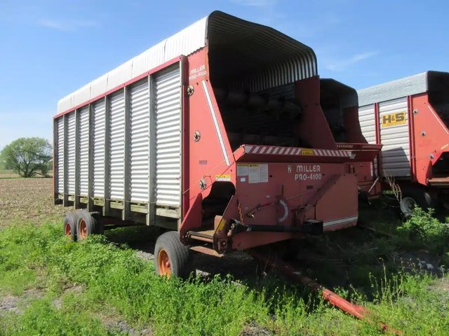 H&S FB7416 Chariot à Ensilage