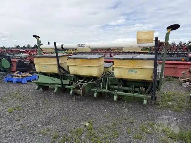 John Deere 7000 épandeur à engrais