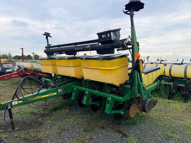 John Deere 1750 conservation Planteur