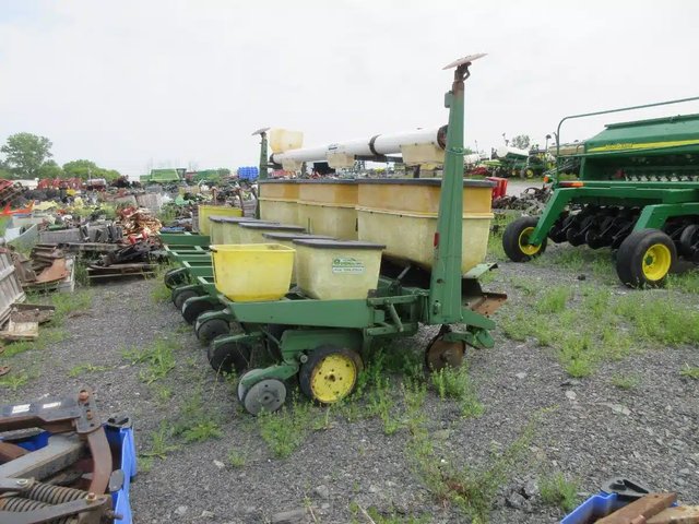 John Deere 7000 Planteur