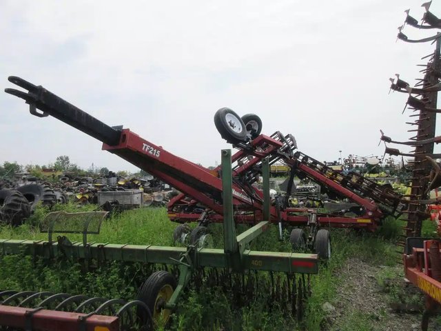 J&M TF215 herse rotative