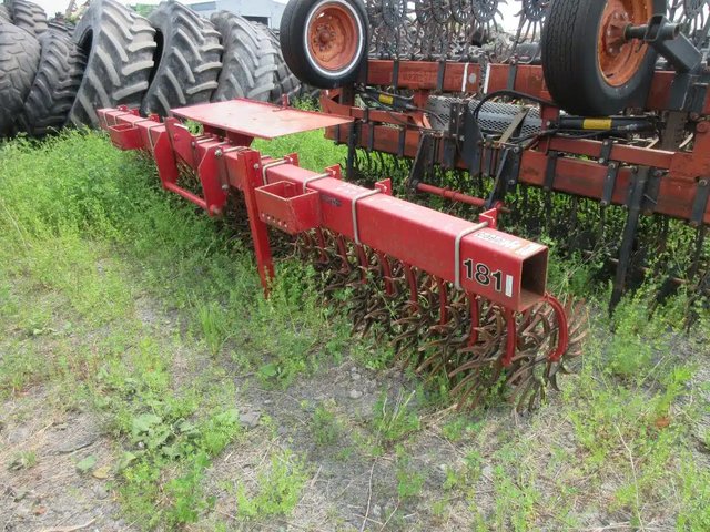 Case IH 181 houe rotative