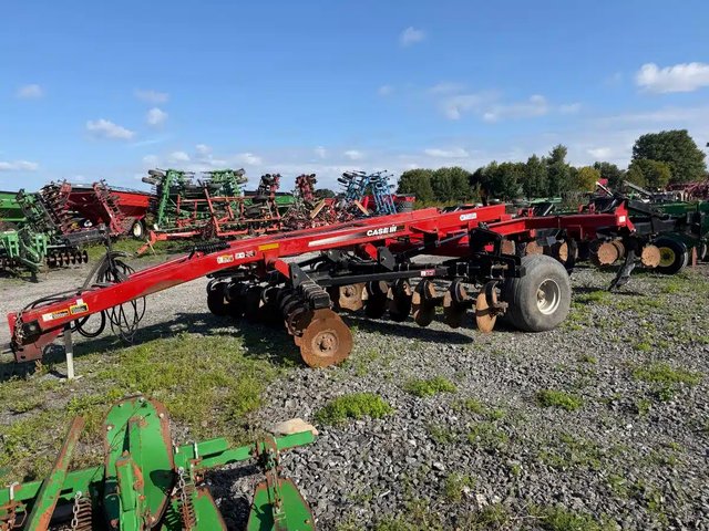 Case IH ECOLO-TIGER 530C disque scarificateur