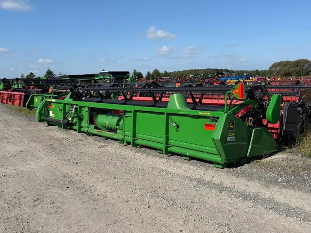 2021 John Deere 625F Header - Flex