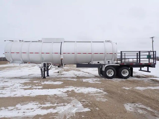 2008 Heil Tandem Aluminum Tank Deck remorque - citerne