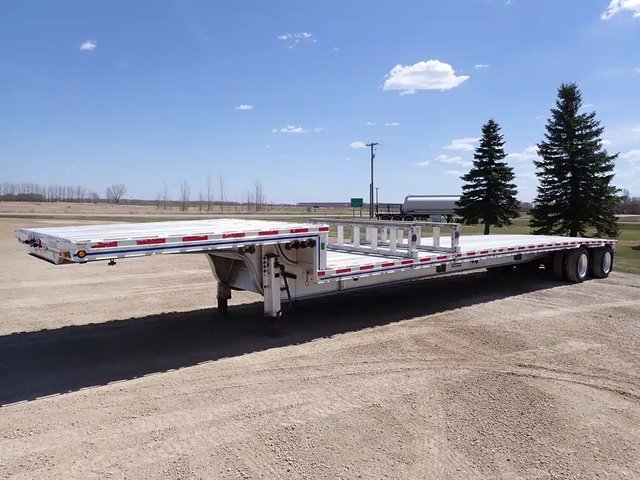 2015 East 48FT Tandem Aluminum remorque - step deck