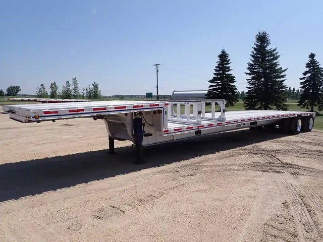 2015 East 48FT Tandem Aluminum remorque - step deck