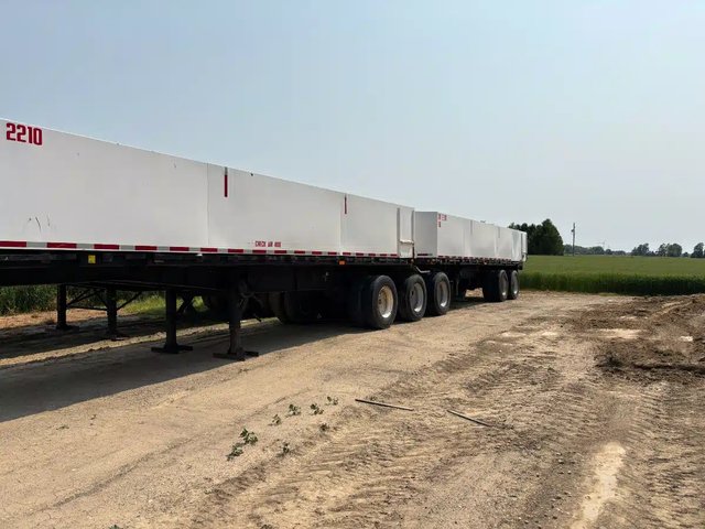RJ Equipment 60' Tomato Tubs on Trailers *2 sets Trailer