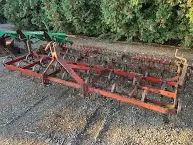 Triple K - 10' Cultivateur