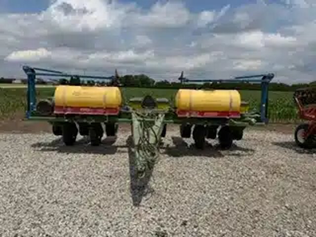 1998 John Deere 1750 8RN Planteur