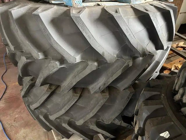 2024 Trelleborg 480/65R28 et 600/65R38 Pneus