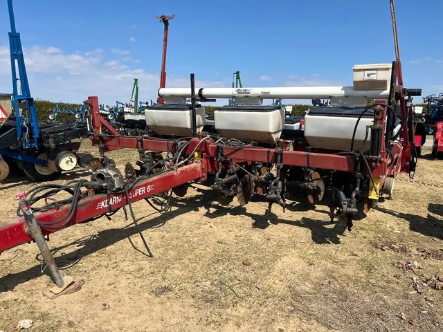 White 6100 Planteur