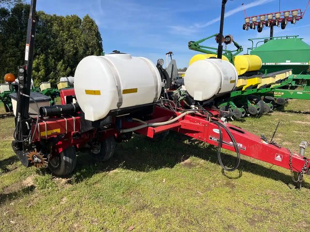 White 8100 Planteur