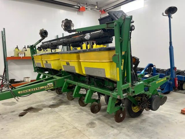 John Deere 1750 Planteur